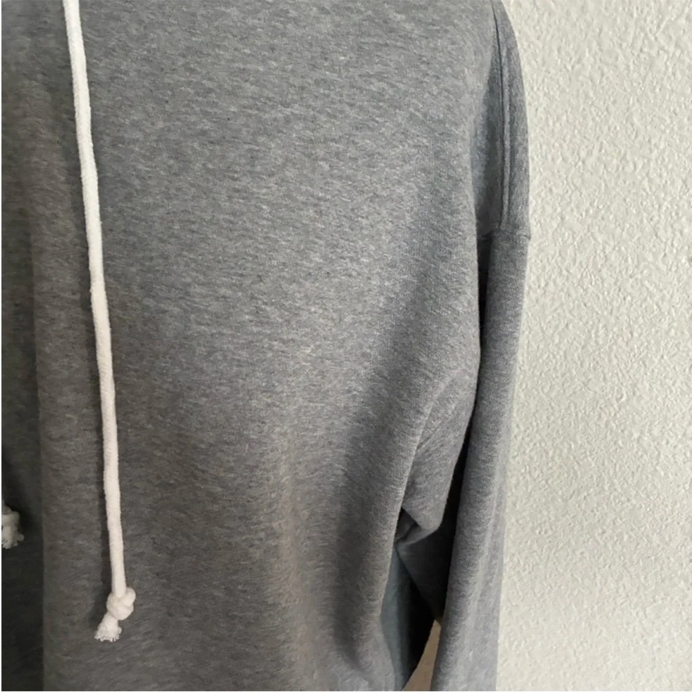 ❤️$10 Wild Fable cropped hoodie - Picture 3 of 5